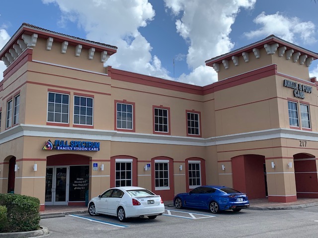 Exterior of Full Spectrum Family Vision Care building